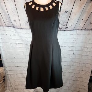 Eliza J women's midi sleeveless dress